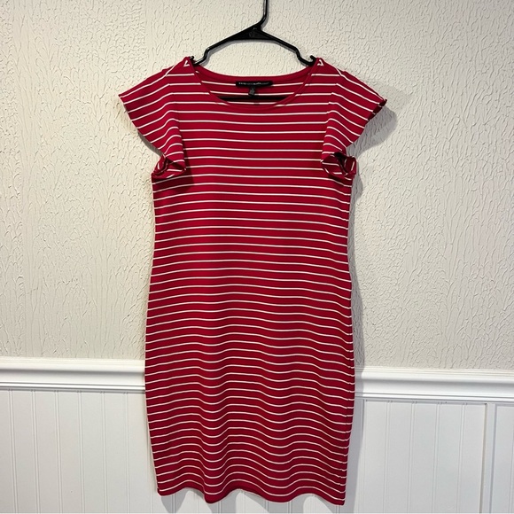 White House Black Market Flutter sleeve Pink Striped sheath Dress size small - Picture 4 of 11